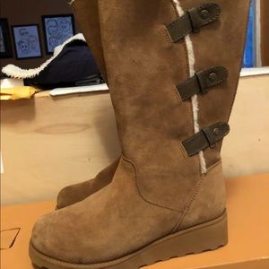 BearPaw Boots